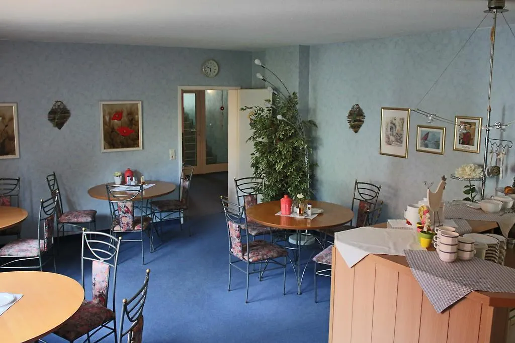 **  Hotel Azur Berlin Allemagne